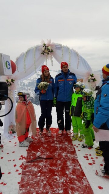 Cununie pe pârtie Sursa foto: Orion TV