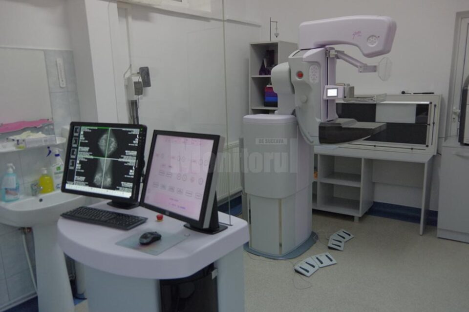 Investigațiile la mamograf permit diagnosticarea precoce a cancerului de sân