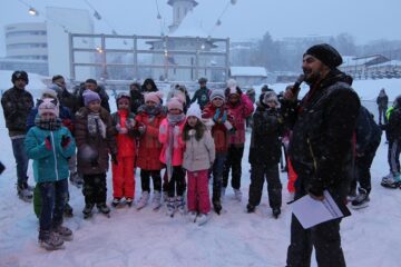 Aproape 3.000 de lei adunați la evenimentul caritabil organizat de Grupul de Inițiativă al Fundației Comunitare Bucovina