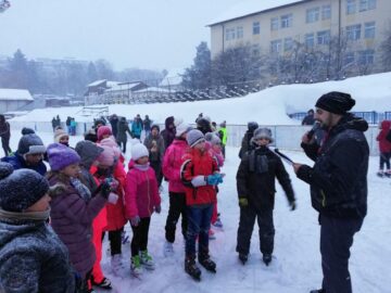 Aproape 3.000 de lei adunați la evenimentul caritabil organizat de Grupul de Inițiativă al Fundației Comunitare Bucovina