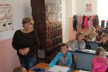 În acest an școlar, 3.229 de elevi sunt cuprinși în clase în regim simultan În acest an școlar, 3.229 de elevi sunt cuprinși în clase în regim simultan