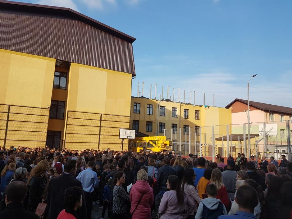 Mansardarea Școlii Nr. 10 din Burdujeni va fi finalizată anul acesta