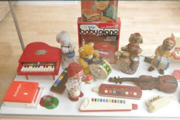 Cea mai mare expoziție de jucării vechi din România, la Muzeul de Istorie Suceava