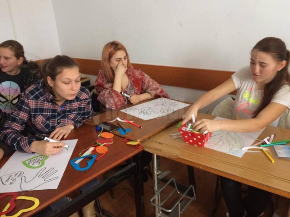 ”Adolescență fără violență!”, proiect educațional la Centrul Școlar de Educație Incluzivă ”Sf. Andrei” Gura Humorului