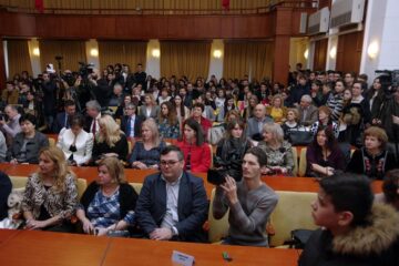 Consiliul Județean Suceava a premiat, ieri, elevii olimpici din județ cu peste 23.000 de euro