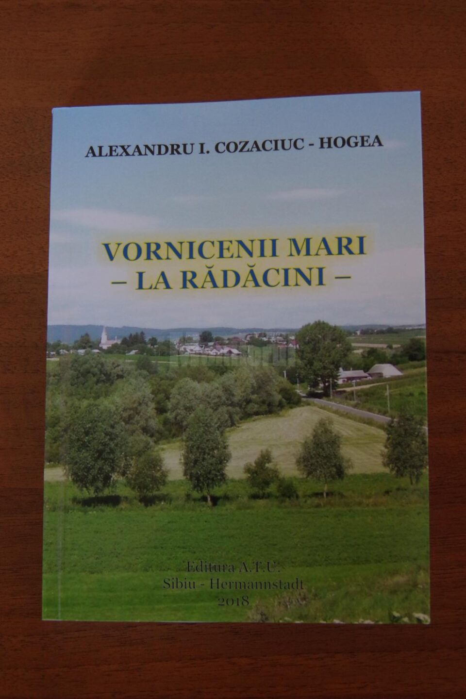 „Vornicenii Mari – La rădăcini”, lansat la Centrul pentru Susținerea Tradițiilor Bucovinene