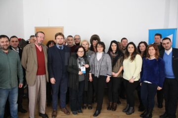 Deputatul Daniel Popescu alături de membrii filialei USR Câmpulung Moldovenesc