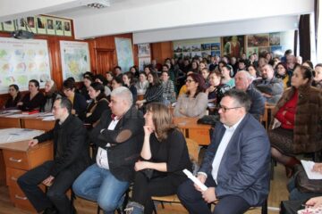 Profesorii care au participat la cursuri au împărtășit din experiența lor