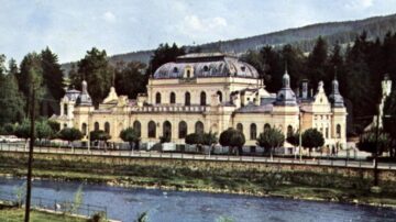 Lucrările de reabilitare a clădirii Cazinoului Vatra Dornei, după un proiect de mare complexitate, vor demara în primăvară