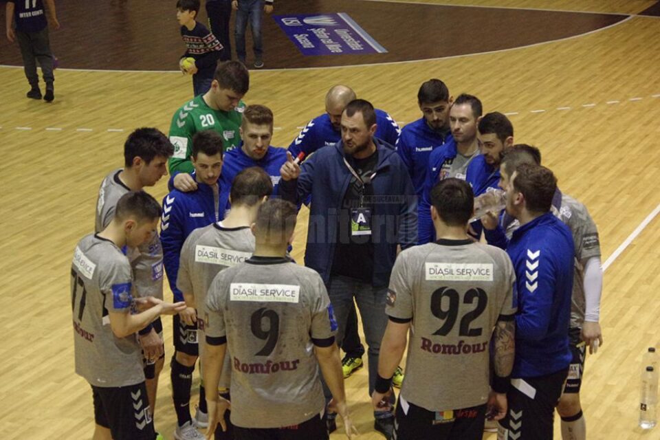 Universitatea a pierdut la un singur gol pe terenul campioanei Dinamo București