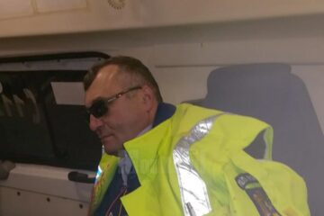 Șeful de post Vasile Grumăzescu a fost diagnosticat cu leziuni care au necesitat pentru vindecare 16-18 zile de îngrijiri medicale