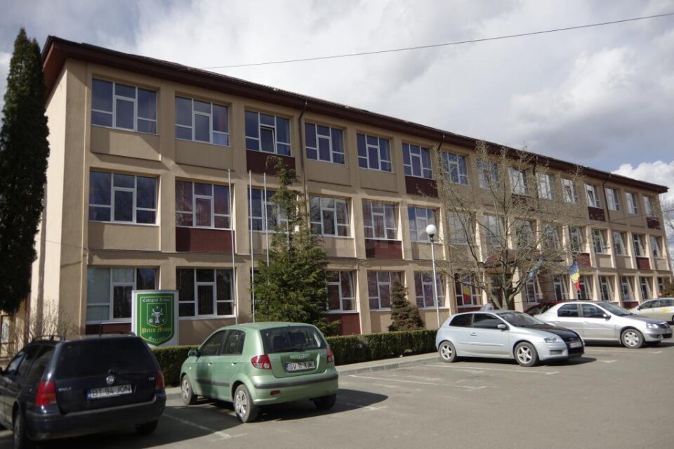 Colegiul „Petru Mușat”