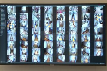 60 de camere video în interior și 7 în exteriorul Spitalului de Urgență Suceava, cu monitoare în birourile directorilor