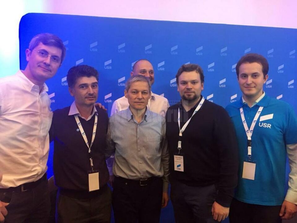 Deputatul USD Daniel Popescu alături de Dacian Cioloș