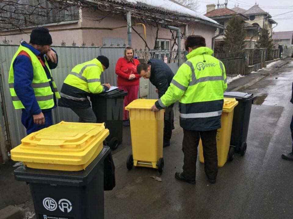 12.000 de pubele de gunoi, distribuite la casele din municipiul Suceava