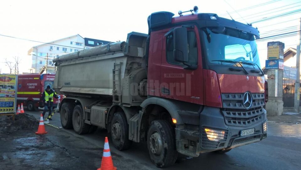 Autobasculanta implicată în accident