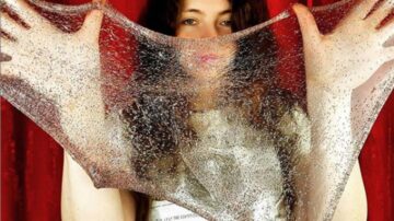 Izabela Stress, din Suceava, câștigă o avere lunar, cu YouTube