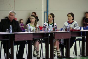 Artiști din județele Maramureș, Botoșani și Suceava au evoluat în deschiderea proiectului „10 pentru folclor”