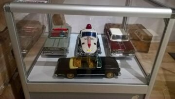 Lacrimi și scandal la expoziția „Jucăriile din Pod”, de la Muzeul de Istorie din Suceava