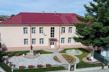 Colectivul de cadre didactice de la Liceul “Ștefan cel Mare" Cajvana este alături de familia îndurerată