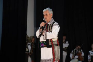 „Caravana folclorului” a ajuns la Casa de Cultură din Gura Humorului