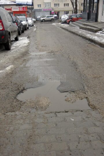 Topul celor mai distruse străzi din municipiul Suceava
