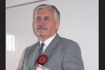 Profesorul Călin Oanea