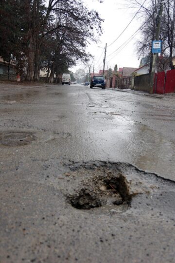 Topul celor mai distruse străzi din municipiul Suceava