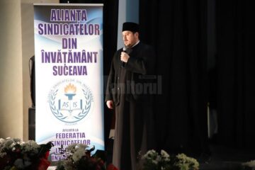 „Caravana folclorului” a ajuns la Casa de Cultură din Gura Humorului