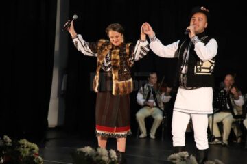 „Caravana folclorului” a ajuns la Casa de Cultură din Gura Humorului