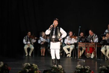 Artistul humorean Alexandru Brădățan