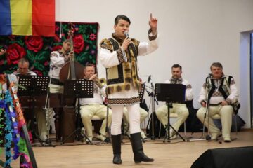 Întâlnirile-spectacol din cadrul proiectului „10 pentru folclor”, ediția a IV-a, s-au încheiat la Zvoriștea