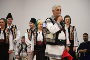 Coregraful Costinel Leonte și Ansamblul artistic „Ciprian Porumbescu”