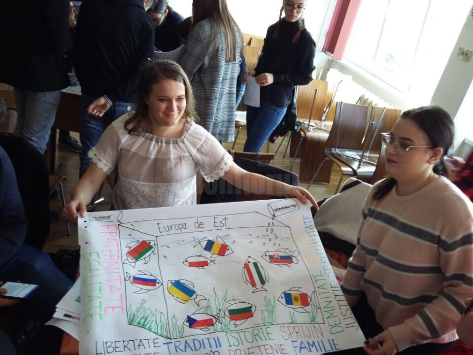 Dezbaterea „Comunicarea în diversitate”