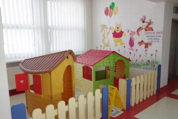 Salon din secția Pediatrie a Spitalului de Urgență „Sfântul Ioan cel Nou” din Suceava