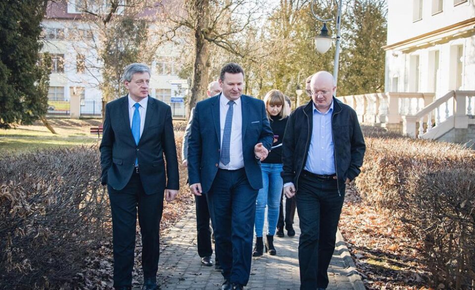 Conferințe ale profesorilor și cercetătorilor din Consorțiul Collegium Carpathicum, la USV