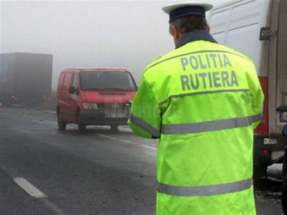 Aproape 500 de amenzi date de polițiști, în timpul unor controale desfășurate în weekend
