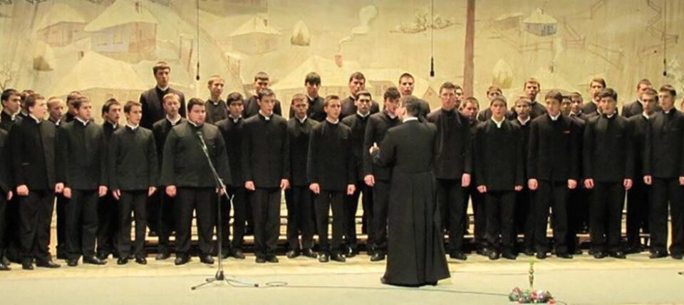 Faza județeană a Olimpiadei Naționale Corale, sâmbătă, la Teatrul Municipal "Matei Vișniec" Suceava