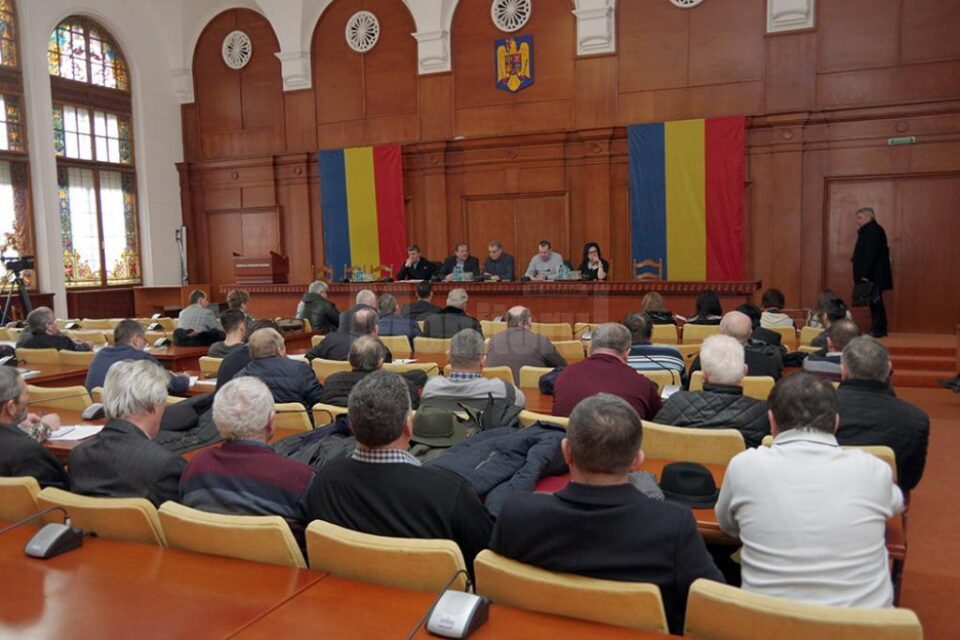 Membrii ADI s-au întrunit pentru a găsi soluții la problemele ridicate de transportul deșeurilor menajere la Moara Membrii ADI s-au întrunit pentru a găsi soluții la problemele ridicate de transportul deșeurilor menajere la Moara