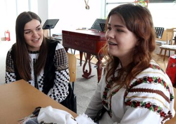 “Bucovina coase ie”, patru ani de șezători