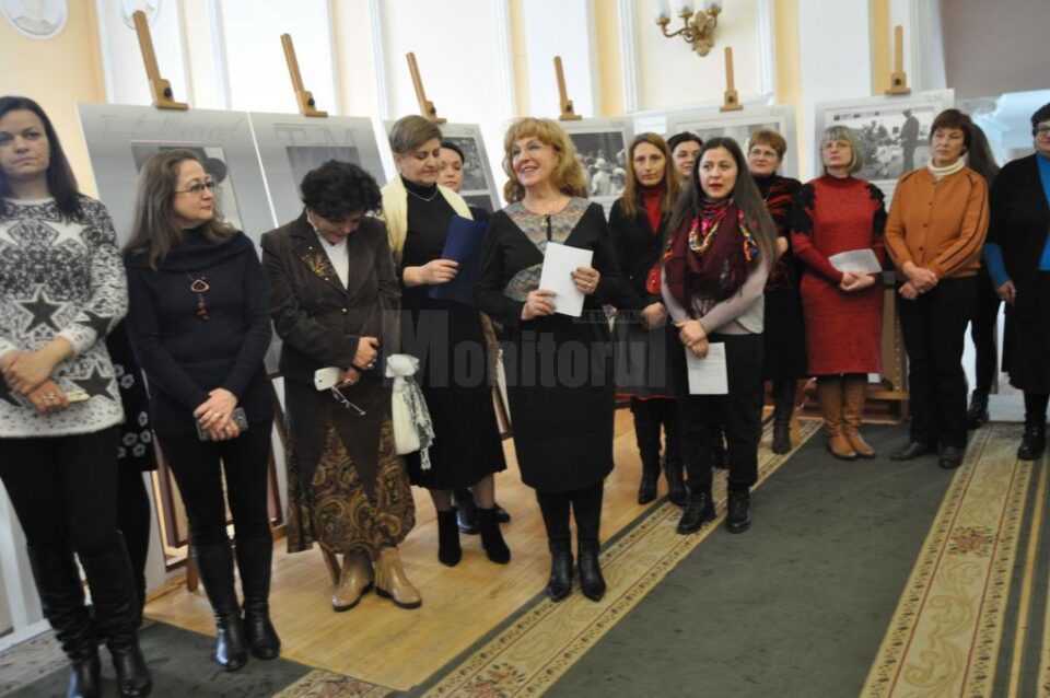 Reprezentanți ai USV, la Seminarul Internațional organizat de Biblioteca Științifică a Universității Naționale „Yurii Fedkovych” din Cernăuți