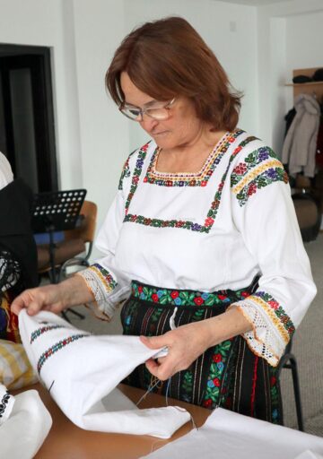 “Bucovina coase ie”, patru ani de șezători