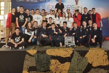 Robotul elevilor militari luptă la etapa națională a Competiției „BRD FIRST Tech Challenge”