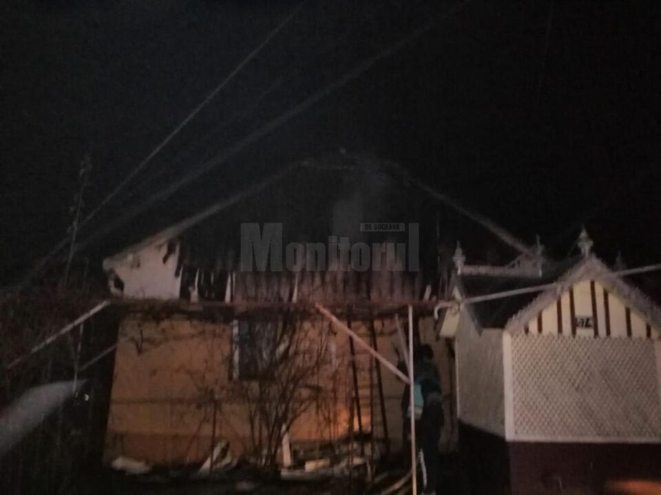 Incendiu devastator la o gospodărie din Pătrăuți Incendiu devastator la o gospodărie din Pătrăuți