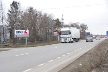 Firma își are sediul la marginea DN 17, la ieșire spre Gura Humorului