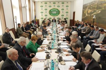 Tarifele pentru implant de stenturi la pacienții cronici ai Spitalului de Urgență Suceava, aprobate de Consiliul Județean