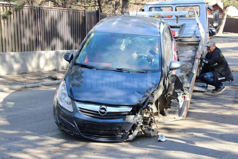 Accident rutier pe Serpentine, după ce un șofer grăbit a pătruns pe contrasens