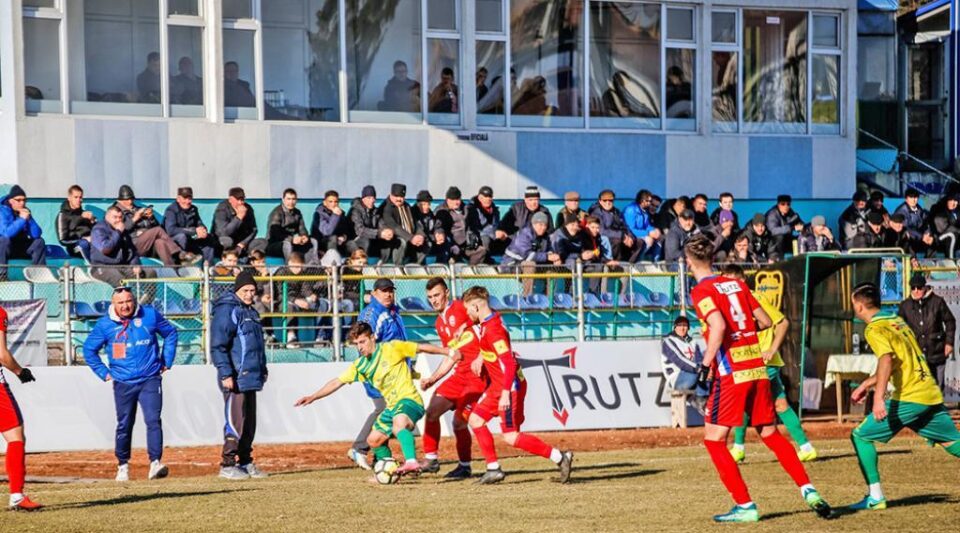 Ionuț Artenie a fost unul dintre cei mai buni jucători ai Forestei în disputa cu FC II Botoșani. Foto Costi Solovastru Ionuț Artenie a fost unul dintre cei mai buni jucători ai Forestei în disputa cu FC II Botoșani. Foto Costi Solovastru