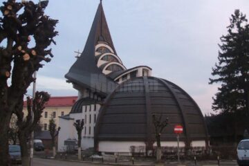 Biserica "Nașterea Maicii Domnului" din Suceava