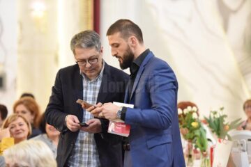 „Succesul înseamnă empatie, respect față de profesie și echilibristica extraordinară între rolurile de gen”